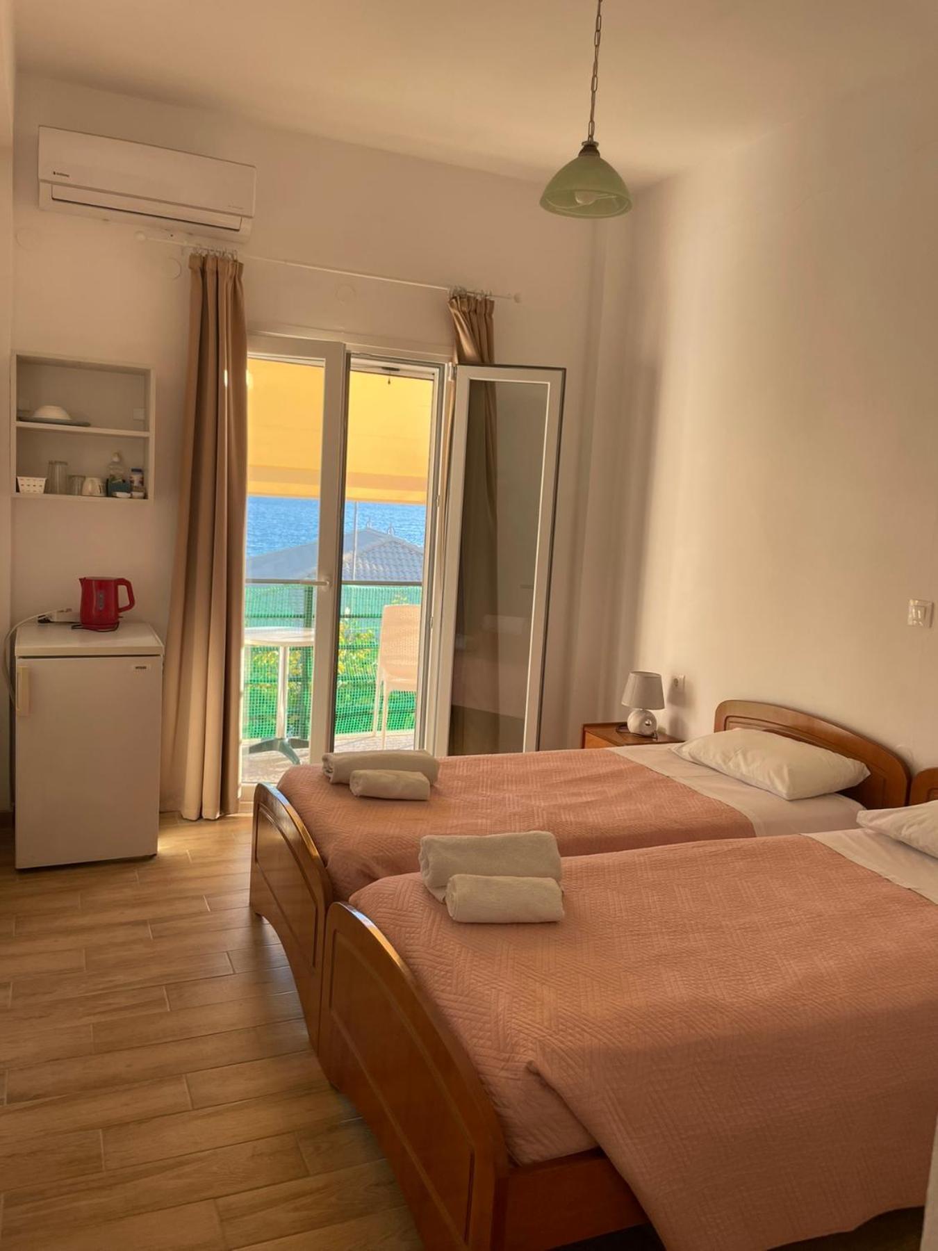 Nafsika Apartments Агиос-Георгиос-Пагон Экстерьер фото
