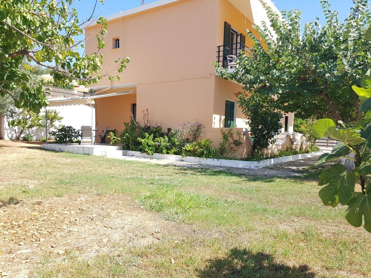 Nafsika Apartments Агиос-Георгиос-Пагон Экстерьер фото