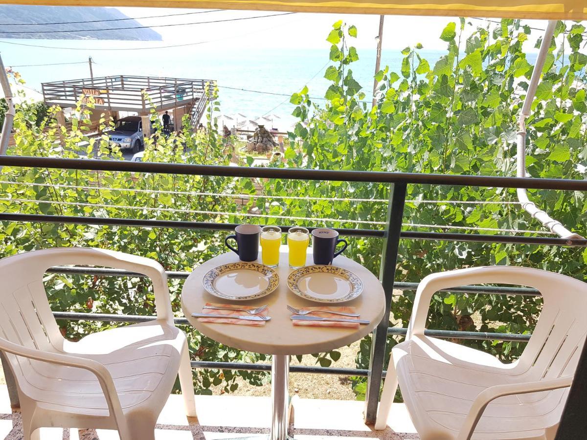 Nafsika Apartments Агиос-Георгиос-Пагон Экстерьер фото